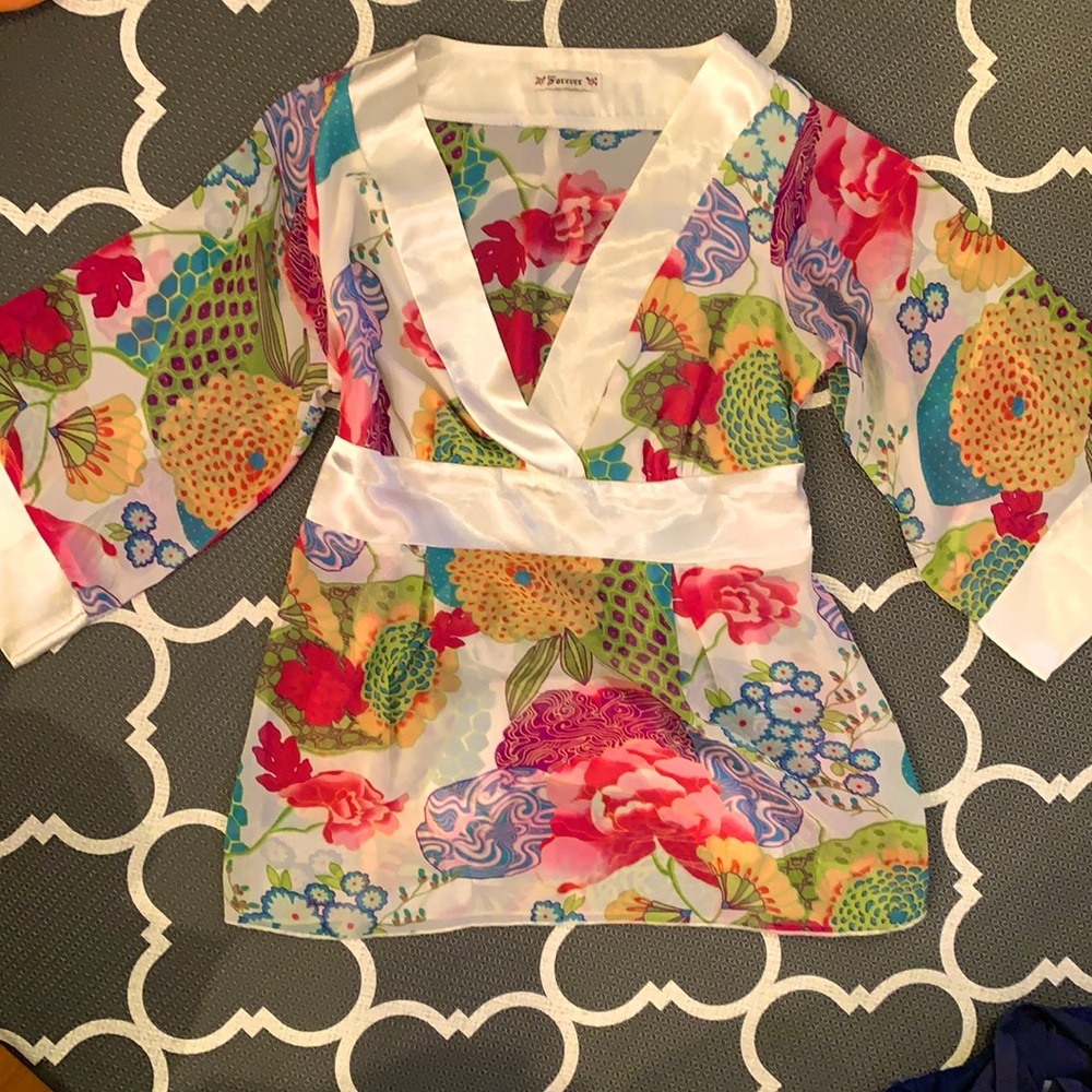 F21 kimono sheer top size xs-s